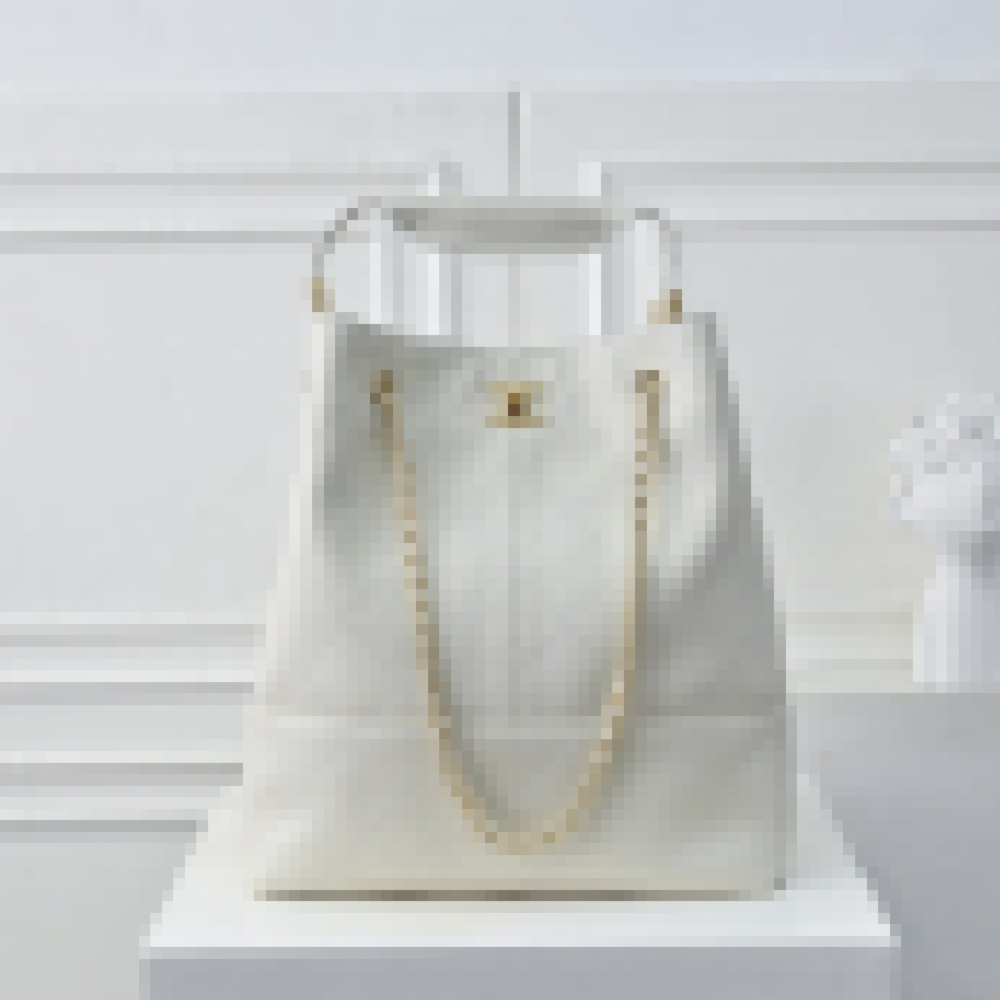 Premium Luxury Bag Stylish, Durable & Perfect for Any Occasion