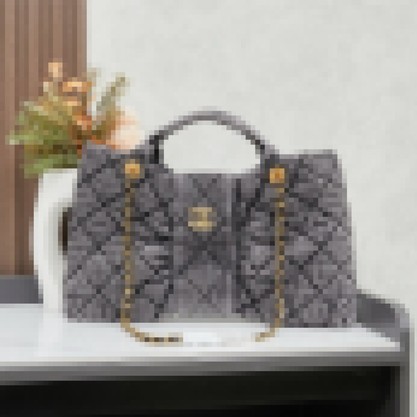 Premium Luxury Bag Stylish, Durable & Perfect for Any Occasion