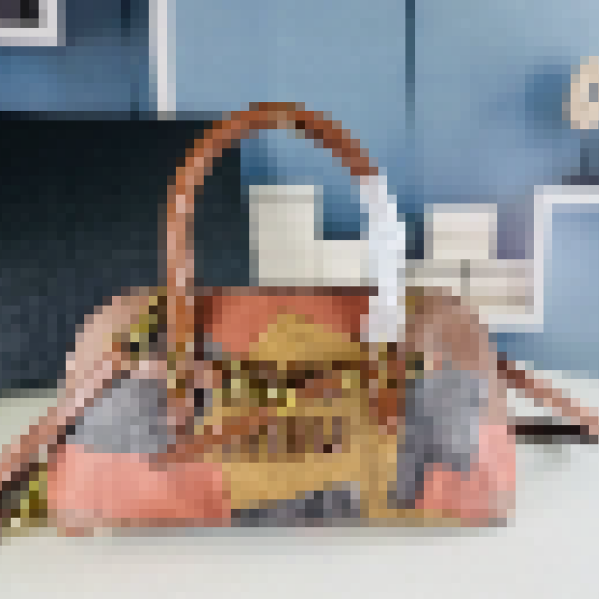Premium Luxury Bag Stylish, Durable & Perfect for Any Occasion