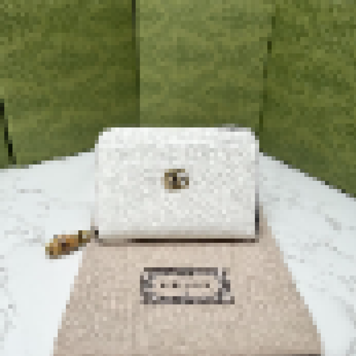 Premium Luxury Bag Stylish, Durable & Perfect for Any Occasion