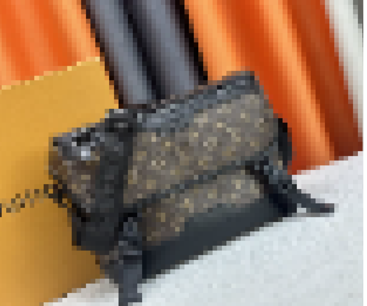 Premium Luxury Bag Stylish, Durable & Perfect for Any Occasion