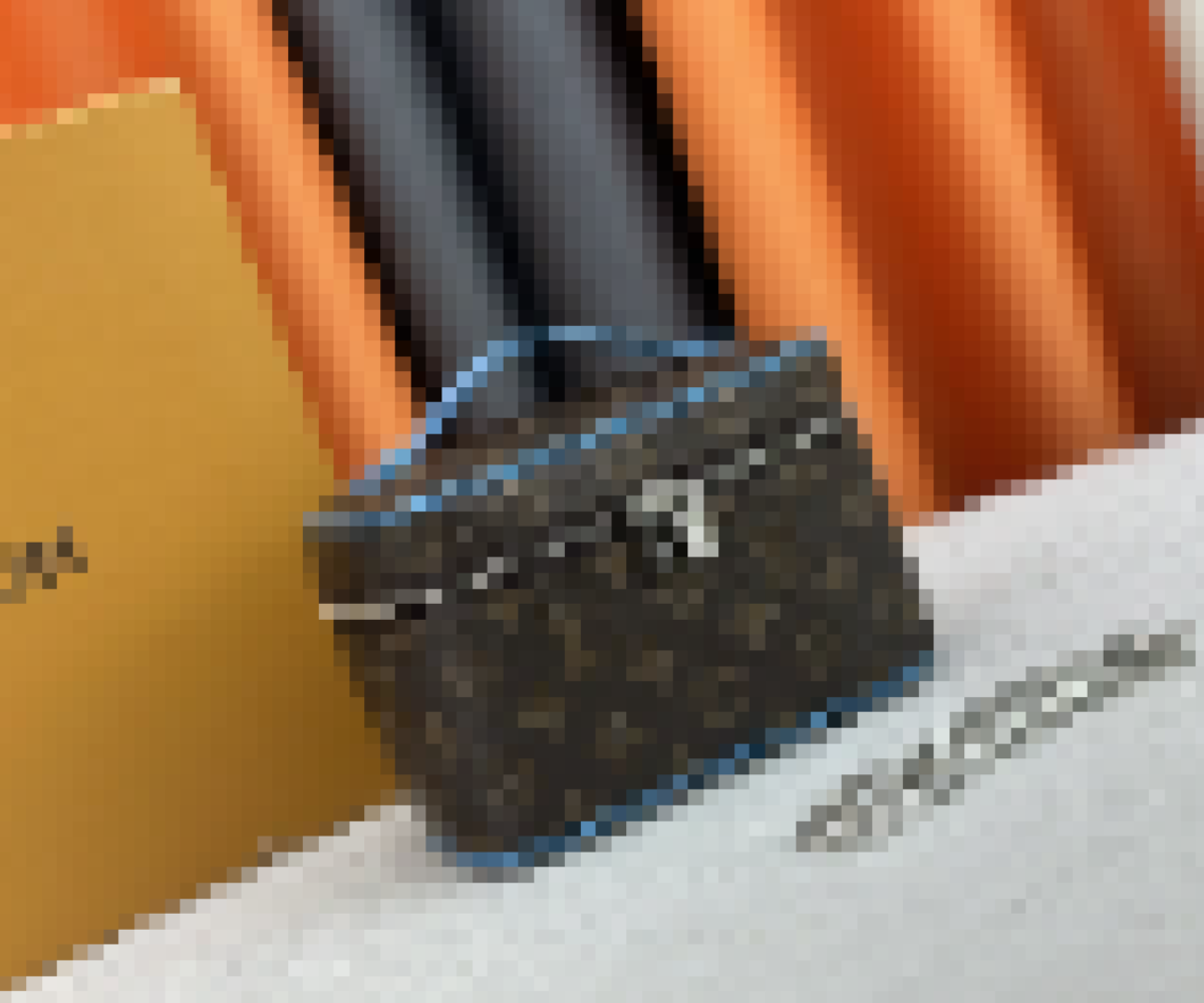 Premium Luxury Bag Stylish, Durable & Perfect for Any Occasion