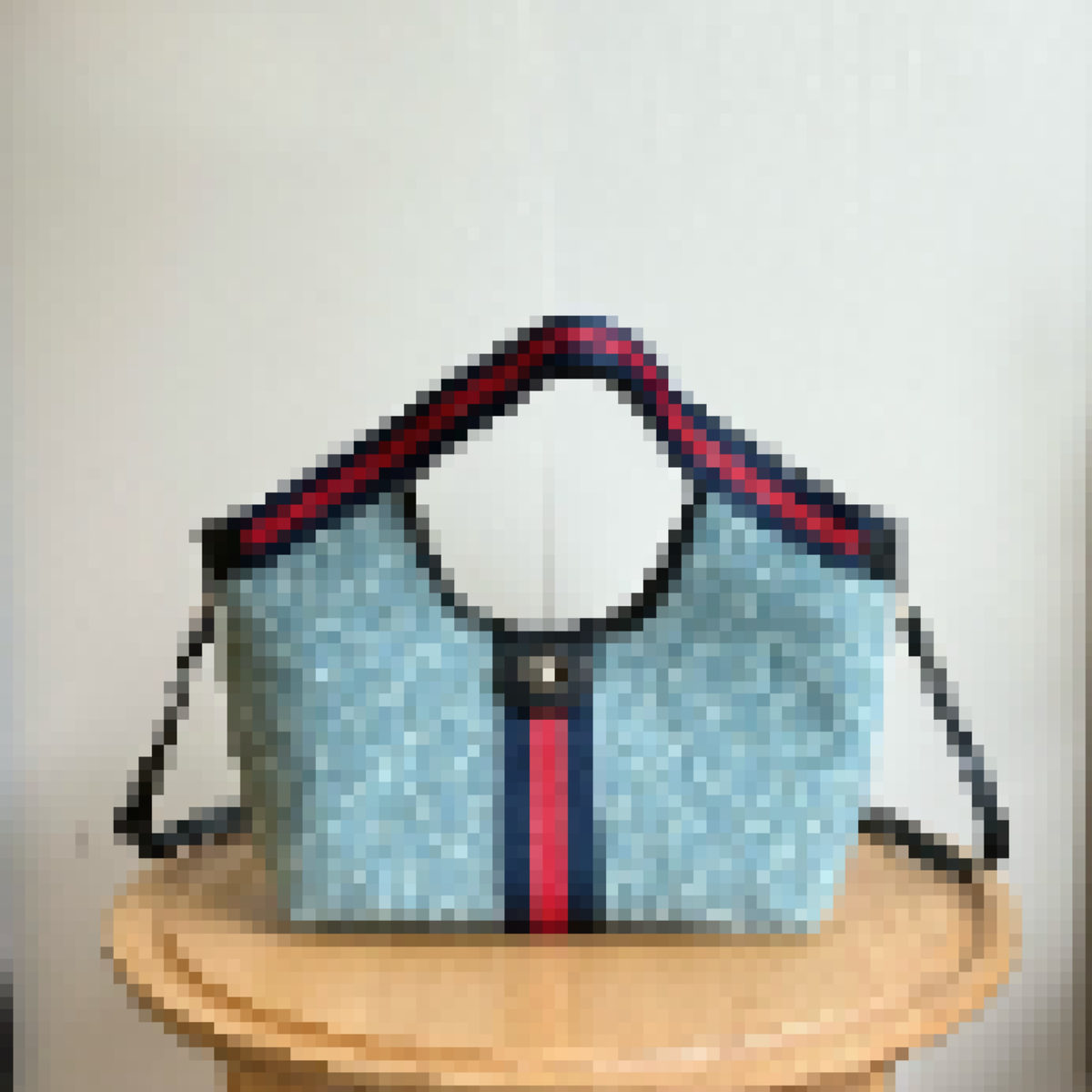 Premium Luxury Bag Stylish, Durable & Perfect for Any Occasion