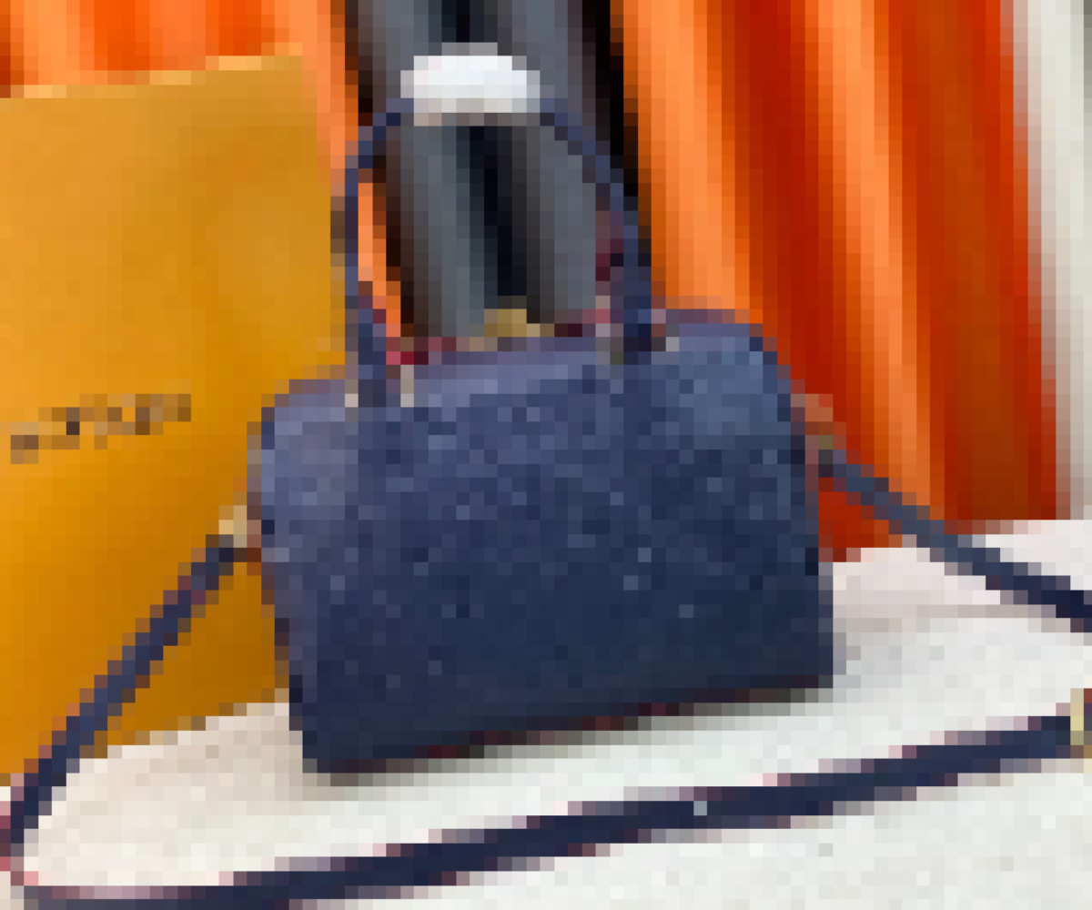 Premium Luxury Bag Stylish, Durable & Perfect for Any Occasion