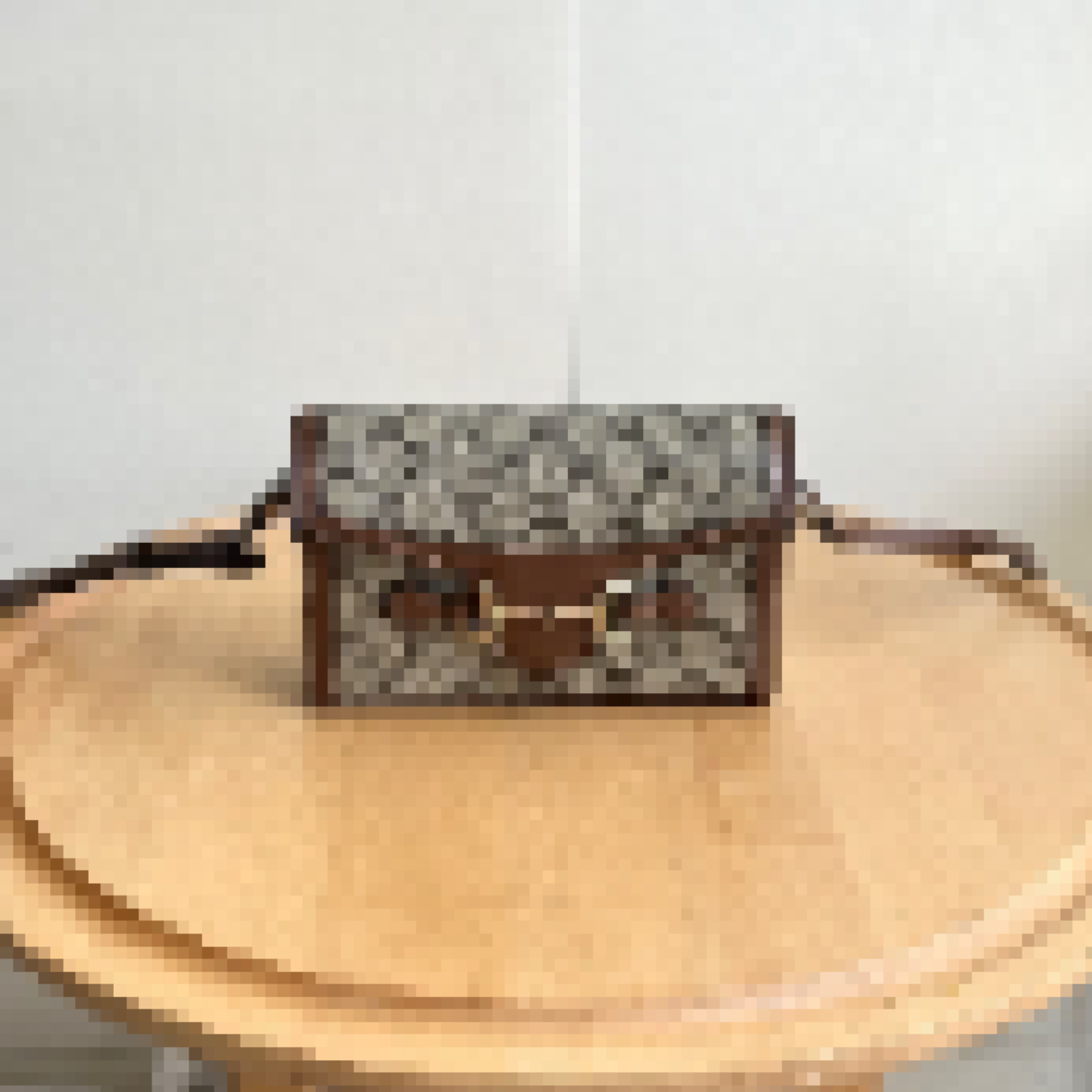 Premium Luxury Bag Stylish, Durable & Perfect for Any Occasion