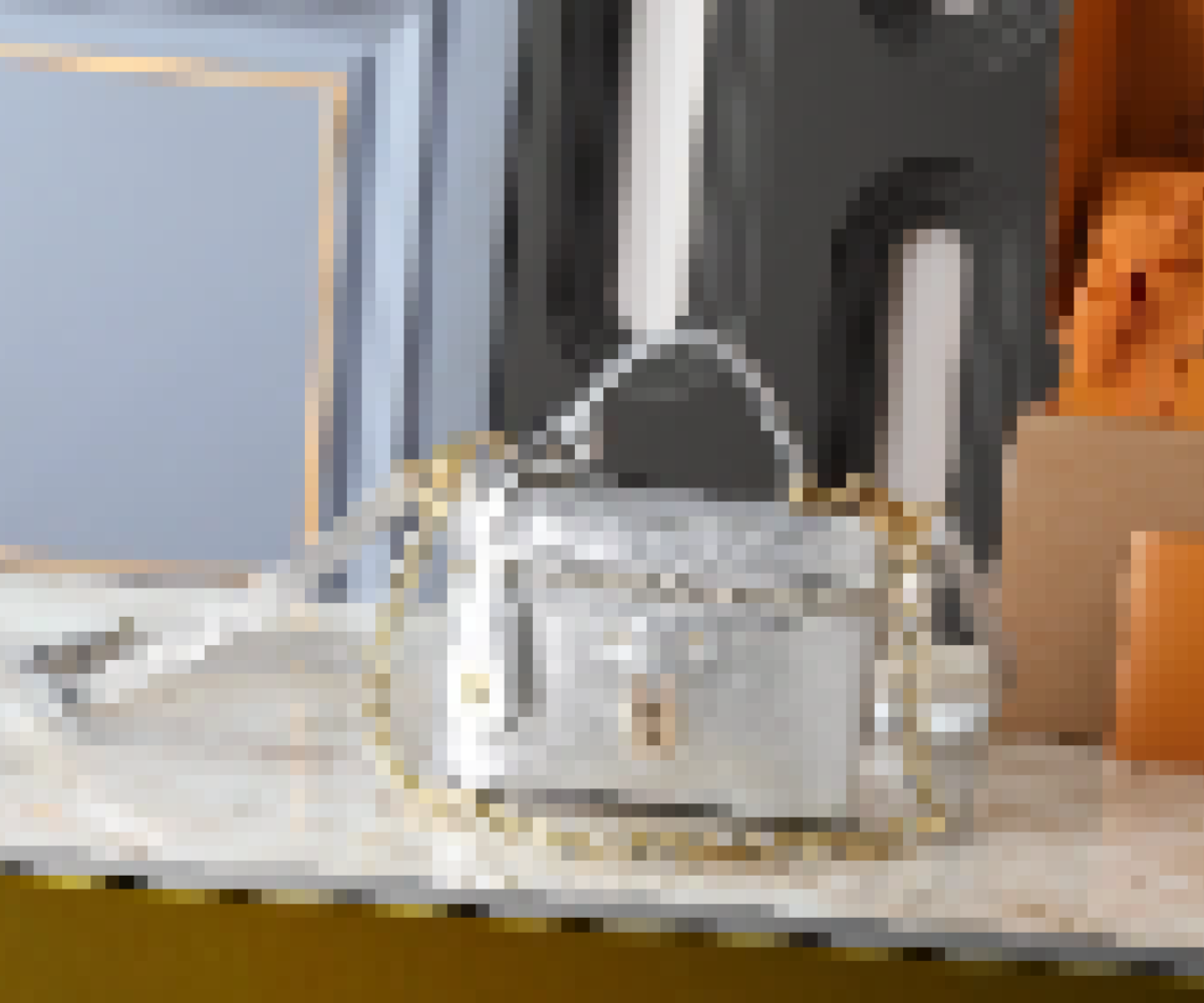Premium Luxury Bag Stylish, Durable & Perfect for Any Occasion