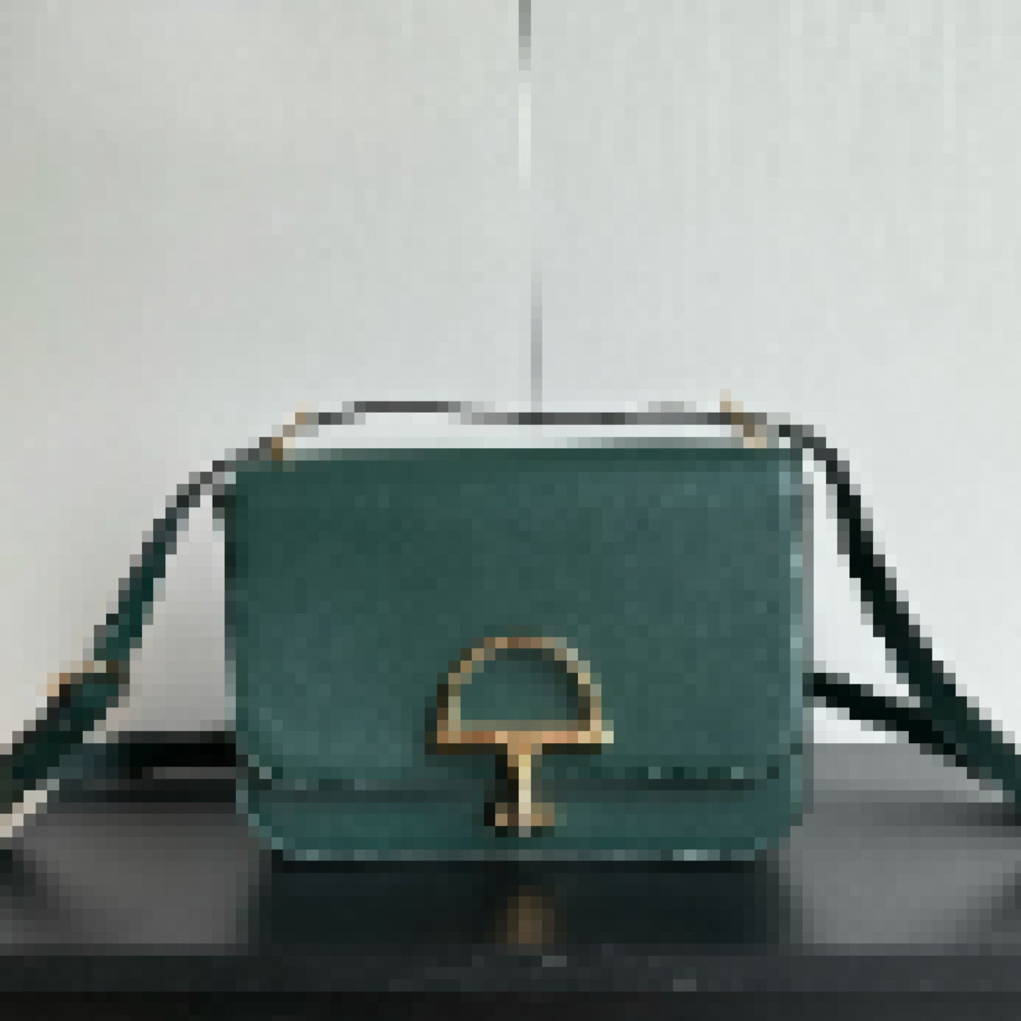 Premium Luxury Bag Stylish, Durable & Perfect for Any Occasion