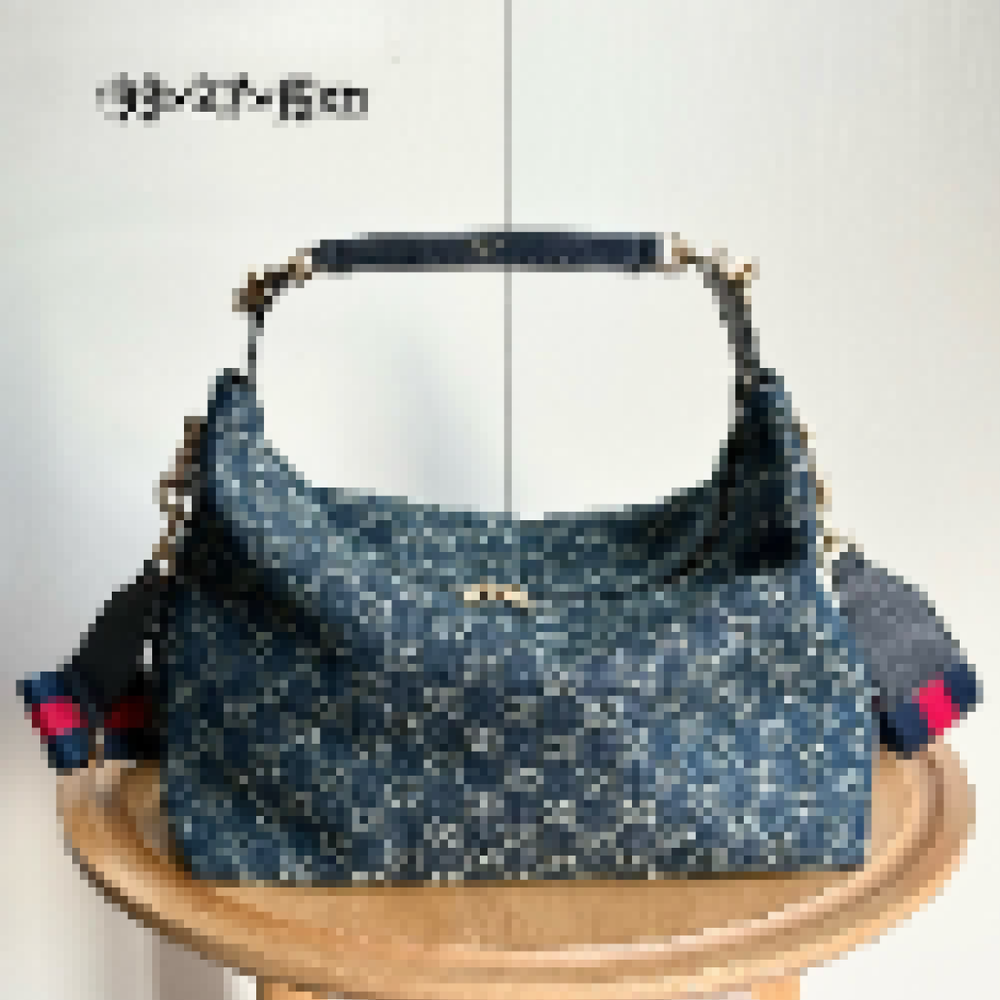 Premium Luxury Bag Stylish, Durable & Perfect for Any Occasion