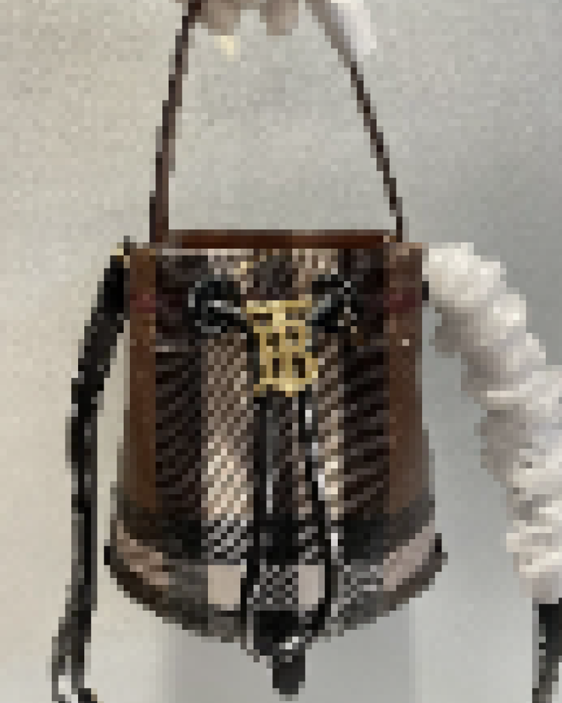 Premium Luxury Bag Stylish, Durable & Perfect for Any Occasion