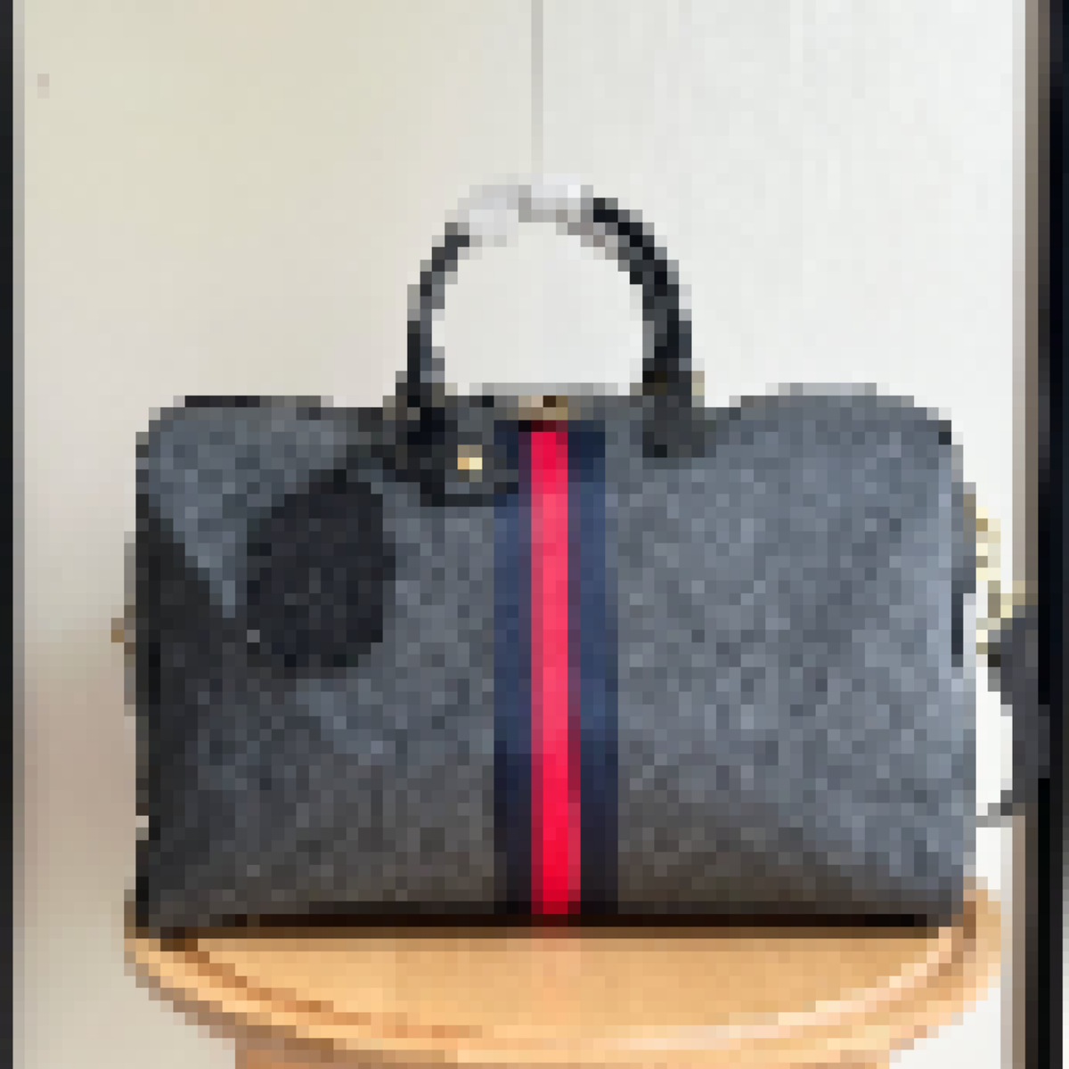 Premium Luxury Bag Stylish, Durable & Perfect for Any Occasion