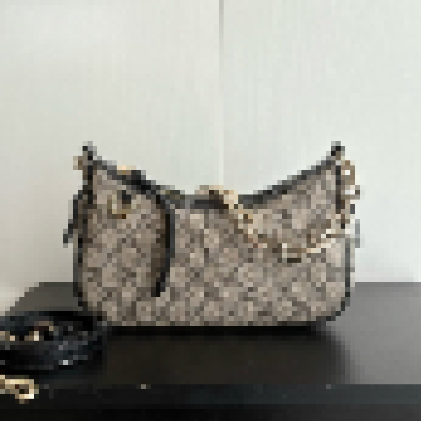 Premium Luxury Bag Stylish, Durable & Perfect for Any Occasion