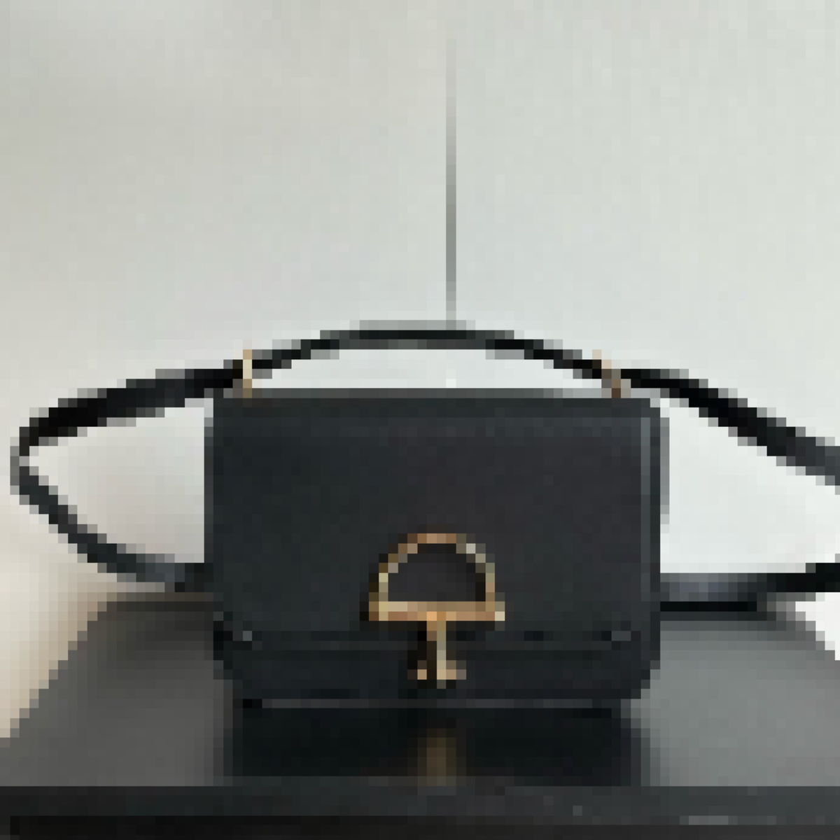 Premium Luxury Bag Stylish, Durable & Perfect for Any Occasion