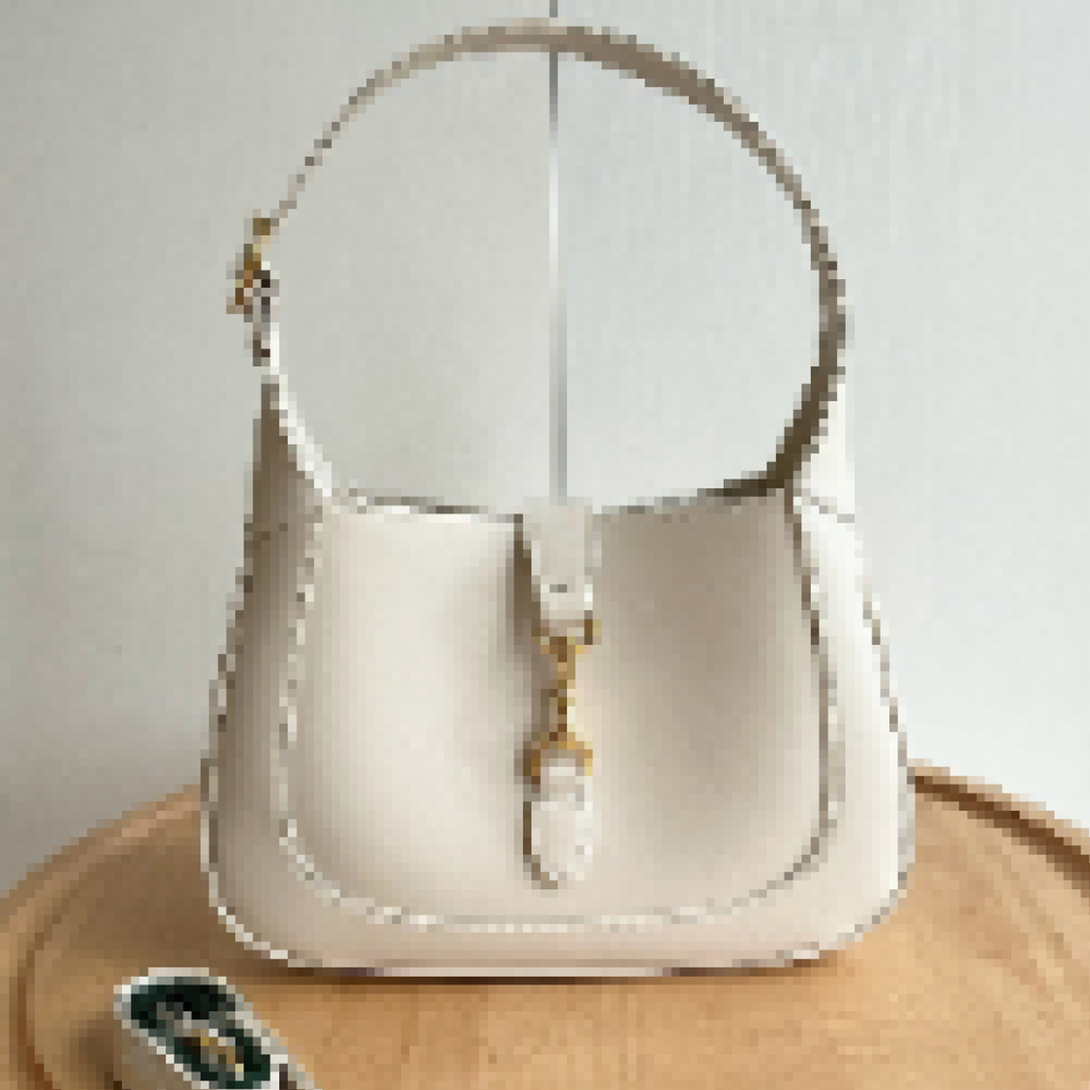 Premium Luxury Bag Stylish, Durable & Perfect for Any Occasion