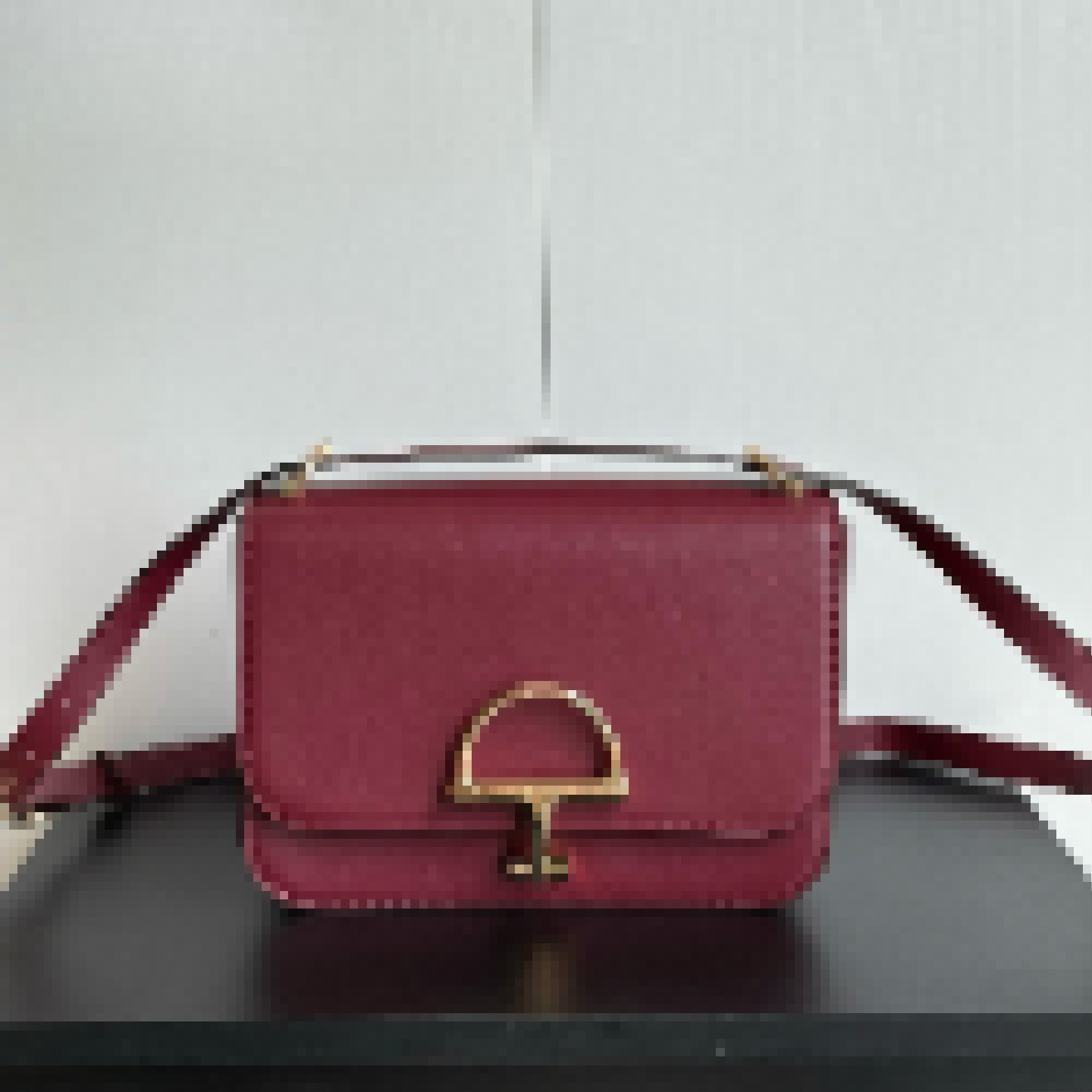 Premium Luxury Bag Stylish, Durable & Perfect for Any Occasion