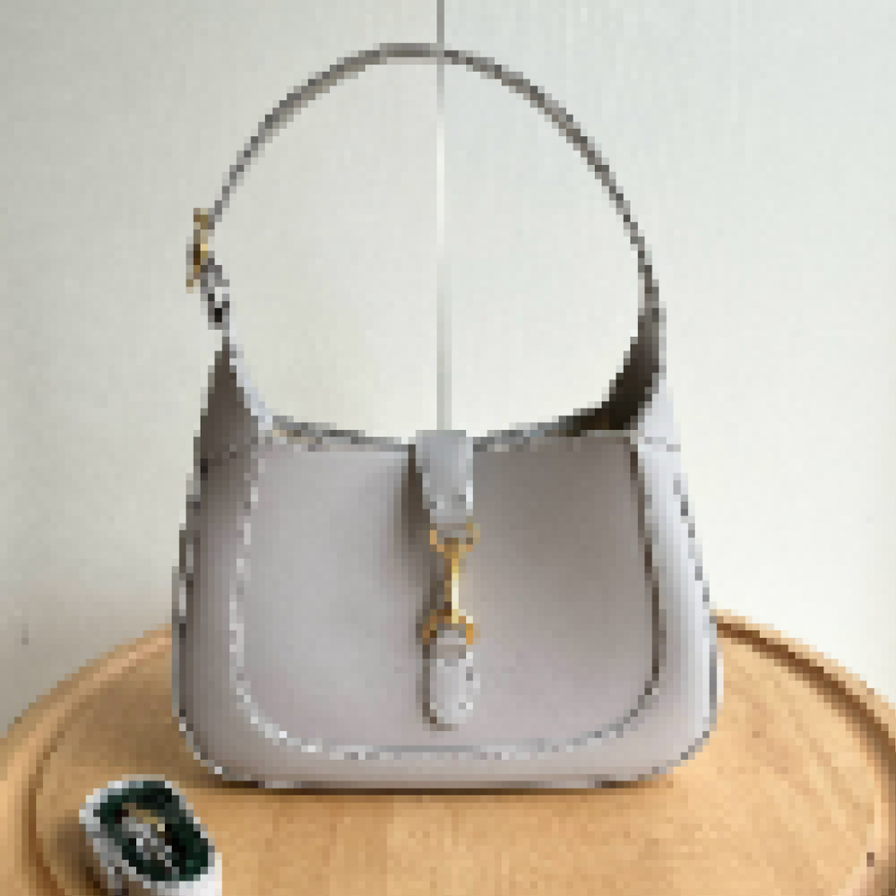 Premium Luxury Bag Stylish, Durable & Perfect for Any Occasion