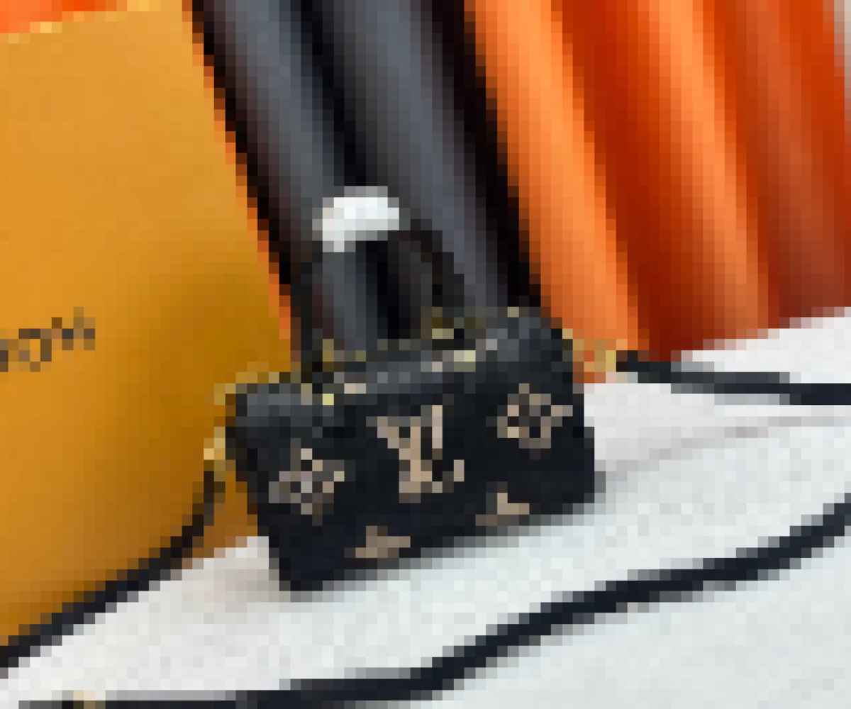 Premium Luxury Bag Stylish, Durable & Perfect for Any Occasion