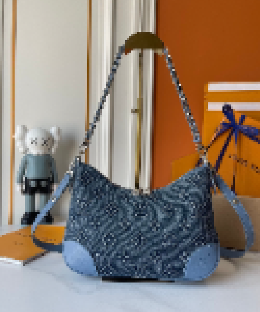 Premium Luxury Bag Stylish, Durable & Perfect for Any Occasion