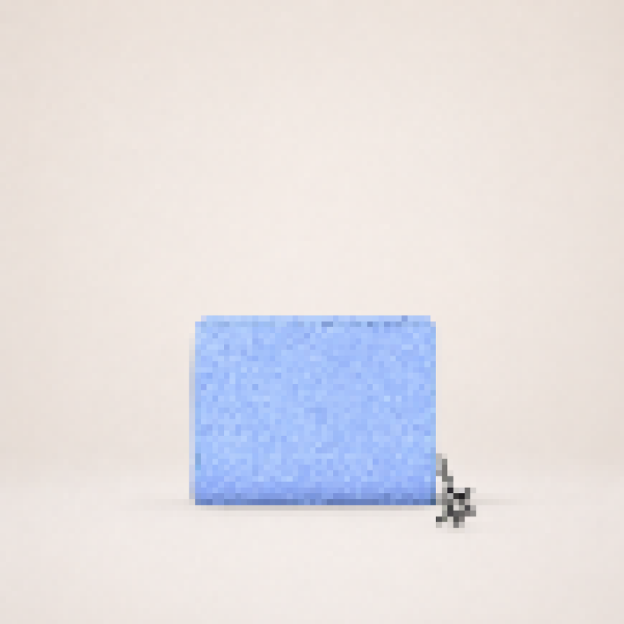 Compact Leather Zip Wallet – Elegant Everyday Card & Cash Holder
