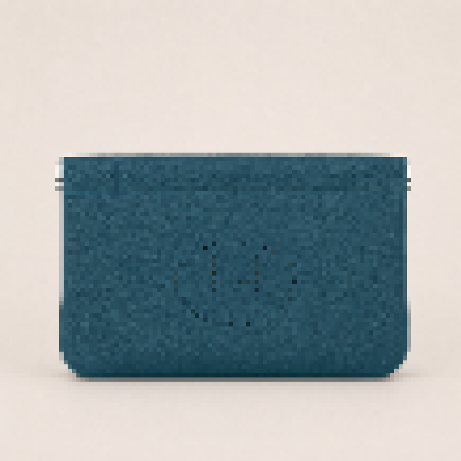 Open Pouch Clutch – Compact Everyday Essentials Case