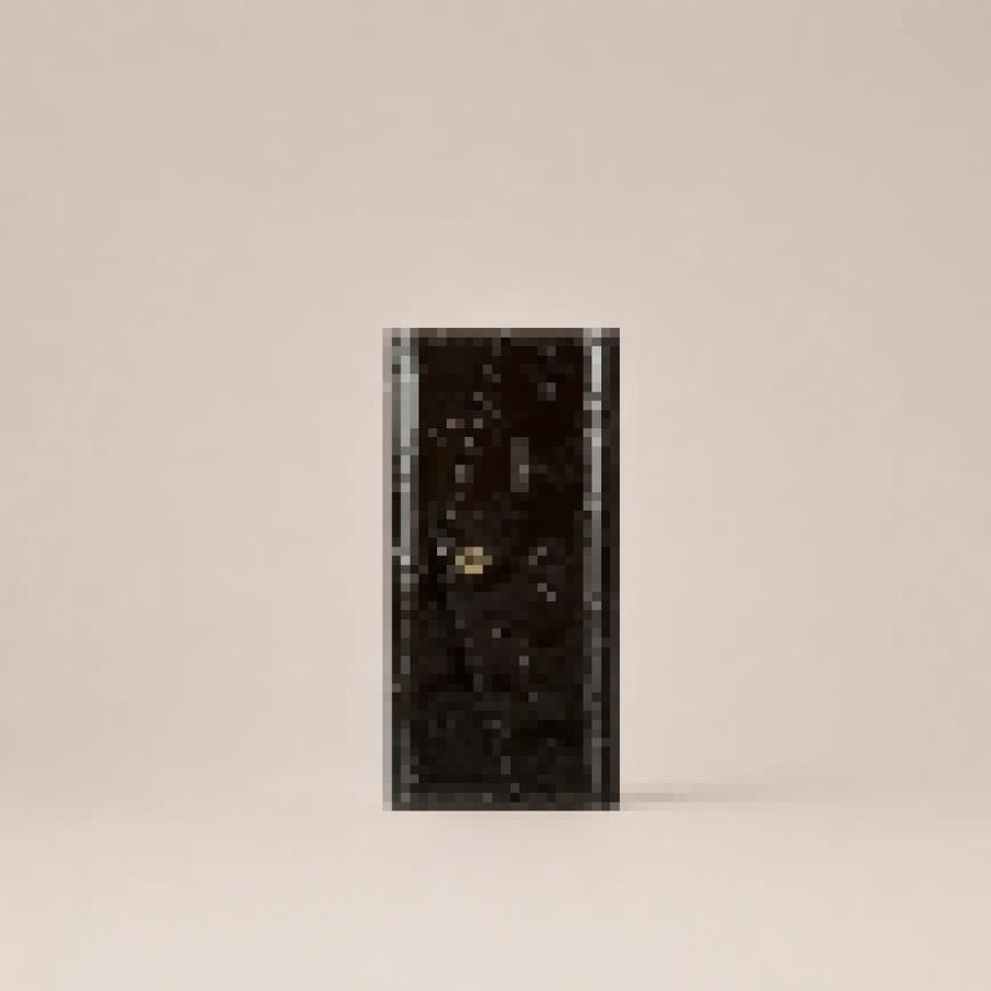 Elegant Women’s Small Wallet, Compact Flap Wallet with Multiple Compartments for Cards and Daily Essentials