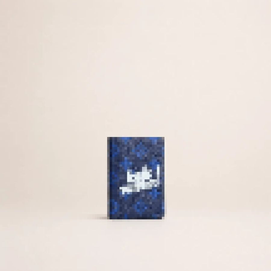 Premium Compact Wallet  – Slim Bifold & Trifold Style Card Holder for Everyday Use
